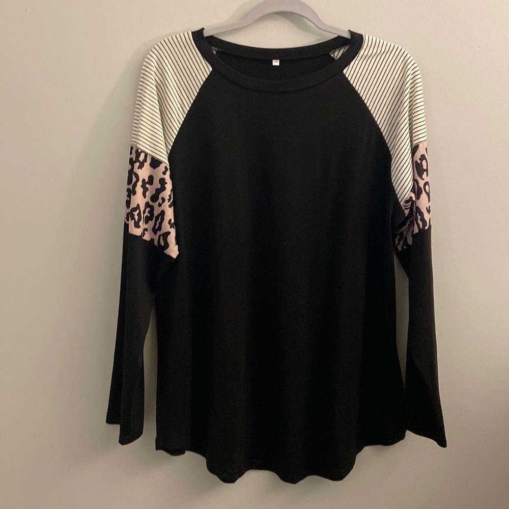 Long sleeve top ✨